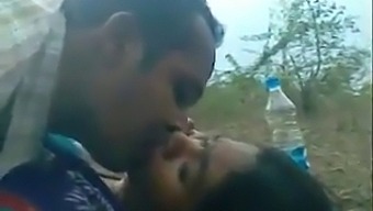 Desi Babe Enjoys Outdoor Sex In The Heat