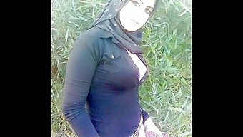 Amateur Turkish And Arabic Girls In Asian Cfnm Mix