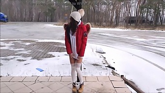 Wild Ride To Explosive Orgasm For A Horny Girl By The Road