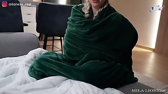 Unplanned Hotel Room Encounter With Stepsister Leads To Unexpected Climax